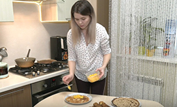 Как сделать блины полезными и менее калорийными?