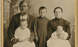 Родословная города. Сохранились переписные листы села Самаровского за 1897 год