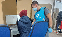 Волонтёры Ханты-Мансийска консультируют горожан по вопросам переписи