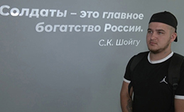 «Там нужна наша помощь». Россияне заключают контракт в Югре