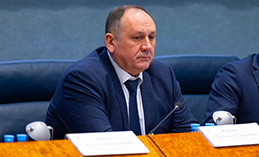 Максим Ряшин избран председателем Совета муниципальных образований Югры