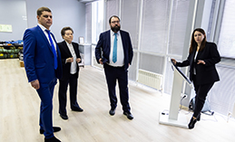 В лидерах по многим направлениям. Глава Минцифры посетил столицу Югры