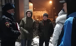 Полицейские проверяют места массового пребывания детей в Ханты-Мансийском районе 