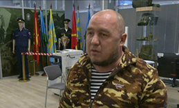 Житель Ростовской области подписал воинский контракт в Ханты-Мансийске
