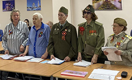 В Ханты-Мансийске прошёл литературный вечер в честь Дня Победы
