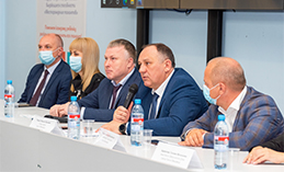 Глава Ханты-Мансийска станет наставником у студентов ЮГУ