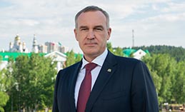 Губернатор ХМАО поздравил югорчан с Днём России