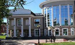 Хантымансийцев приглашают на бесплатную арт-площадку «Летняя терраса»