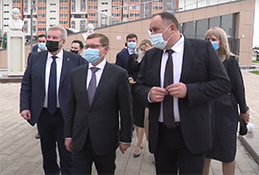 Владимир Якушев оценил благоустройство Ханты-Мансийска