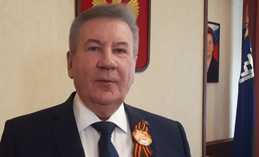  Борис Хохряков поздравил югорчан с 9 Мая