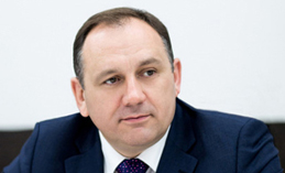  Максим Ряшин поздравил женщин с 8 Марта