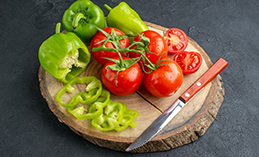 Югорчанам рассказали о полезных продуктах июля