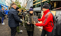 Отправка гуманитарной помощи в зону СВО