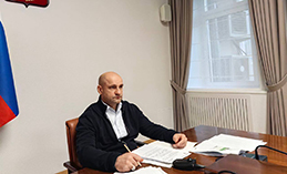 Артём Жога провёл приём граждан в режиме видеоконференцсвязи