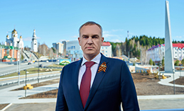 Губернатор ХМАО поздравил югорчан с Днём Победы