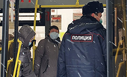 Власти: нарушений масочного режима в общественном транспорте Ханты-Мансийска не выявлено