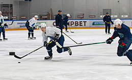 «Югра» первой вышла в плей-офф