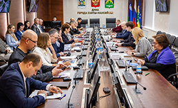 В Ханты-Мансийске прошло заседание комитета по социальной политике
