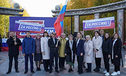 Единороссы Ханты-Мансийска выразили поддержку решений Президента