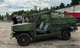 Транспорт, созданный в Ханты-Мансийске, доставят на передовую