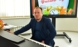 «Кто, если не я». Учитель – о своей профессии, музыке и школьниках