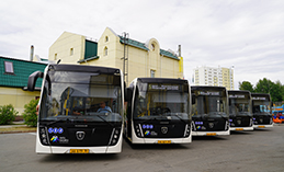 Пять новых автобусов большого класса вышли на линию в Ханты-Мансийске