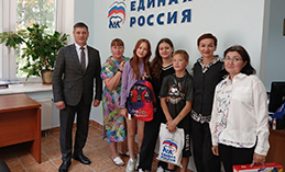 Акция «Собери ребёнка в школу» продолжается
