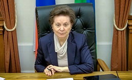 Наталья Комарова обсудит с югорчанами безопасность пассажирских перевозок