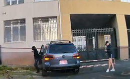 В Ханты-Мансийске пьяный автомобилист врезался в стену школы