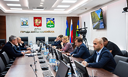 Автобусы, свет и тепло. Заседание комитета по городскому хозяйству