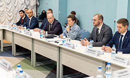 Рабочая встреча Натальи Комаровой в Ханты-Мансийске 