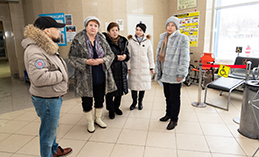 Проверка избирательных участков на доступность для маломобильных людей