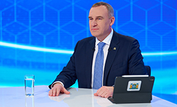Вопросы не останутся без ответов. Губернатор Югры провёл прямую линию
