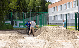 В школе №9 Ханты-Мансийска появится площадка для пляжного волейбола