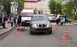 В Ханты-Мансийске автоледи сбила велосипедиста