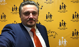 Увидеть живое за неживым: монолог директора Театра кукол