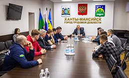 Максим Ряшин встретился с тренерами команд, участвующих в Первенстве ШХЛ