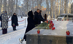 Хантымансийцы почтили память героев Отечества