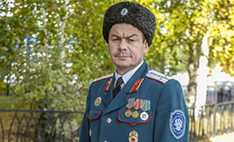 Алексей Гладков: «Надо помочь Родине!»