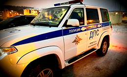 По дороге в Ханты-Мансийск «КамАЗ» врезался в «УАЗ» 