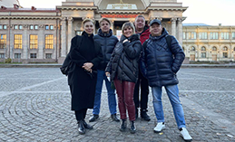 Хантымансийский ансамбль выступит на сцене питерского театра «Мюзик-Холл»