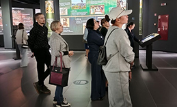 Партийцы посетили мультимедийный исторический парк в Сургуте