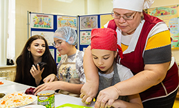 Школьники Ханты-Мансийска внедряют привычки здорового питания