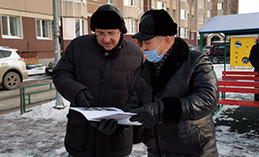 На ремонт двора по ул. Дзержинского в Ханты-Мансийске потратили 3,5 млн рублей