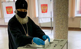 Митрополит Павел проголосовал в технолого-педагогическом колледже