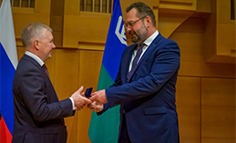 Специалисты ОКБ получили награды разного уровня