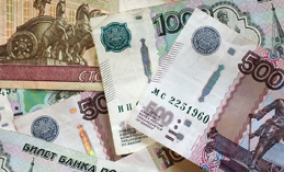 Школьники из многодетных семей получат деньги на проезд, даже если учатся дома