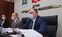 О дорогах, детях и учителях. Отчёт главы города перед депутатами