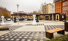 В столице Югры завершены работы по благоустройству «Шахматного сквера»