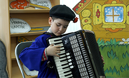 Югорская матрёшка. Как в Ханты-Мансийске сохраняют народные традиции